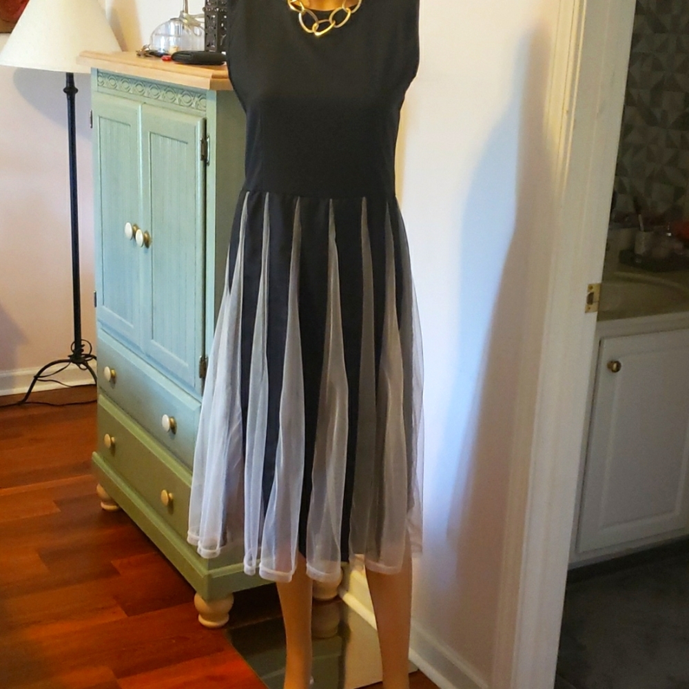 Black dress with tulle M